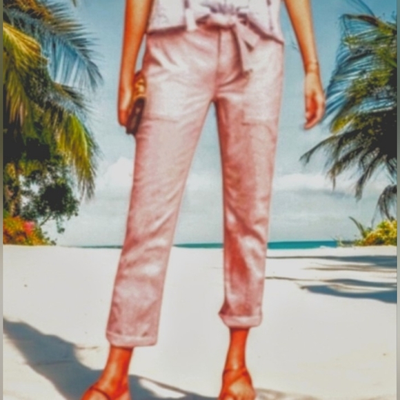 Soho New York and Company Denim - 🌸Soho NY and Co. "Super High Waist Tapered Leg" Pink Jeans